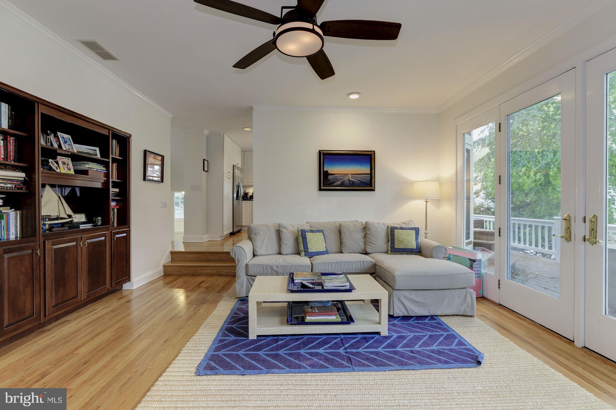 EASTPORT - Residential