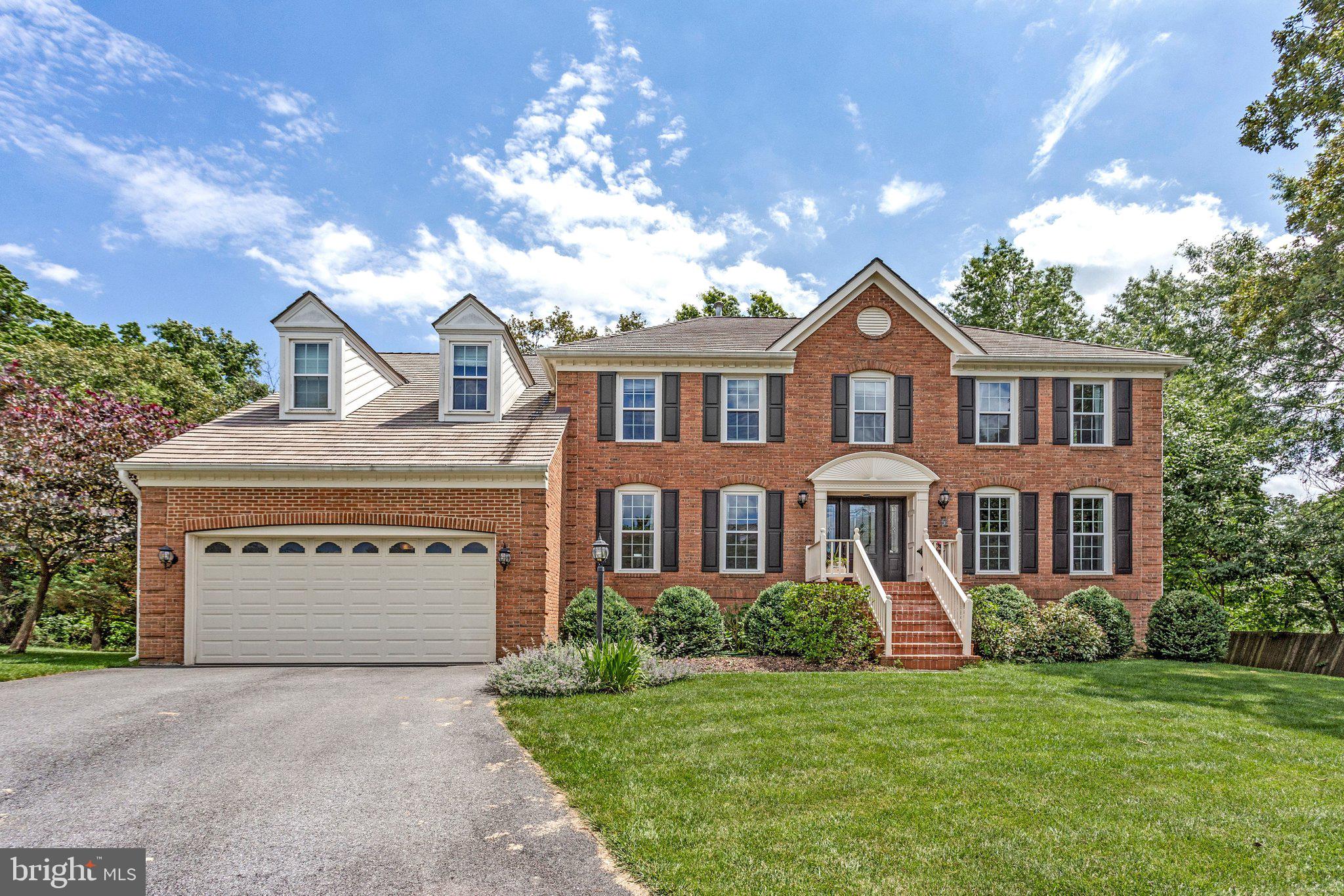 14201 FLORAL PARK DRIVE