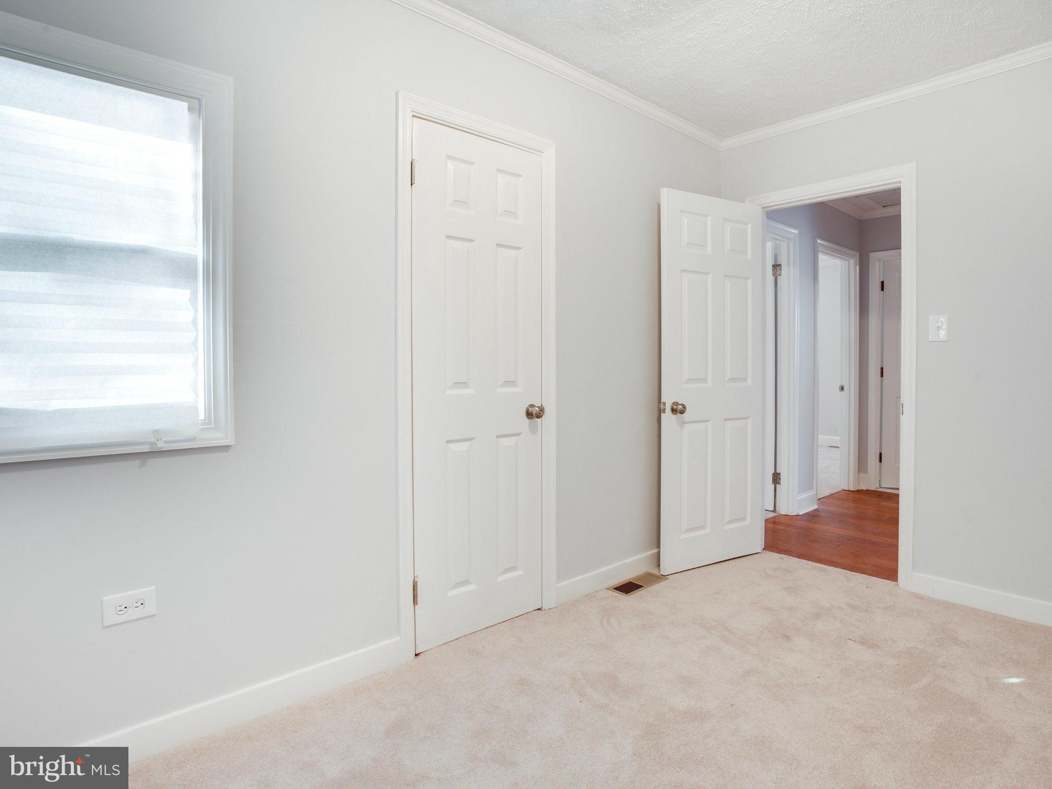 LAUREL GARDENS - Residential