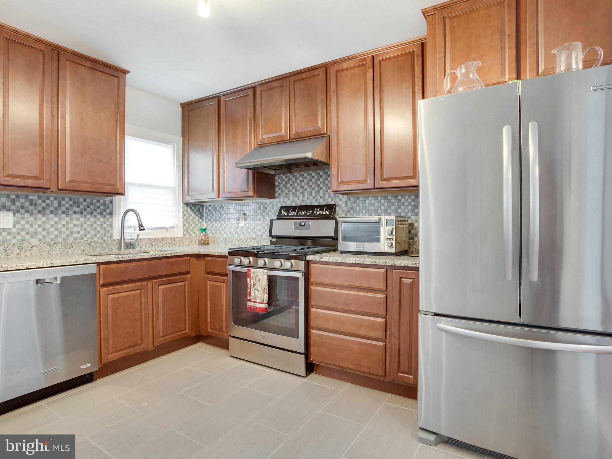 LAUREL GARDENS - Residential