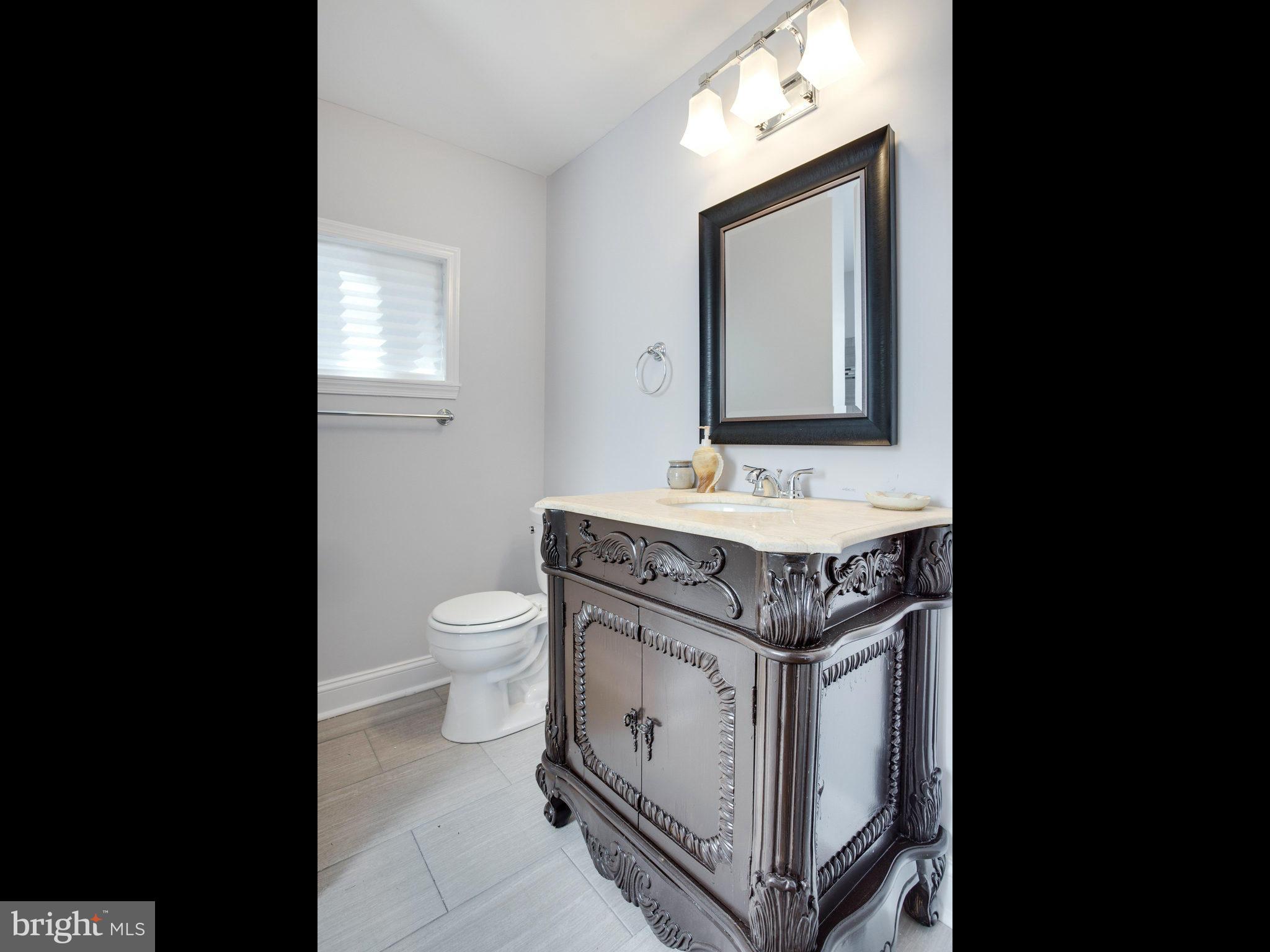 LAUREL GARDENS - Residential