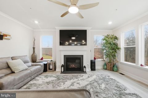 Tiny photo for 11101 Applecross Court, WHITE PLAINS, MD 20695 (MLS # MDCH2055260)