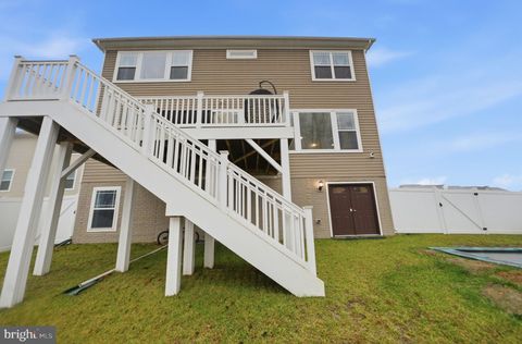 Tiny photo for 11101 Applecross Court, WHITE PLAINS, MD 20695 (MLS # MDCH2055260)