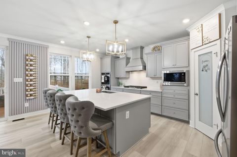 Tiny photo for 11101 Applecross Court, WHITE PLAINS, MD 20695 (MLS # MDCH2055260)