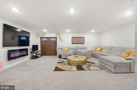 Tiny photo for 11101 Applecross Court, WHITE PLAINS, MD 20695 (MLS # MDCH2055260)