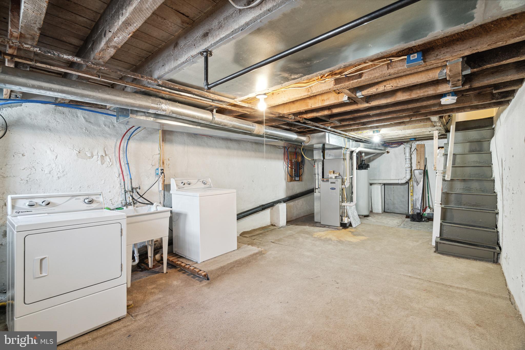 PHILADELPHIA (SOUTH) - Residential Lease