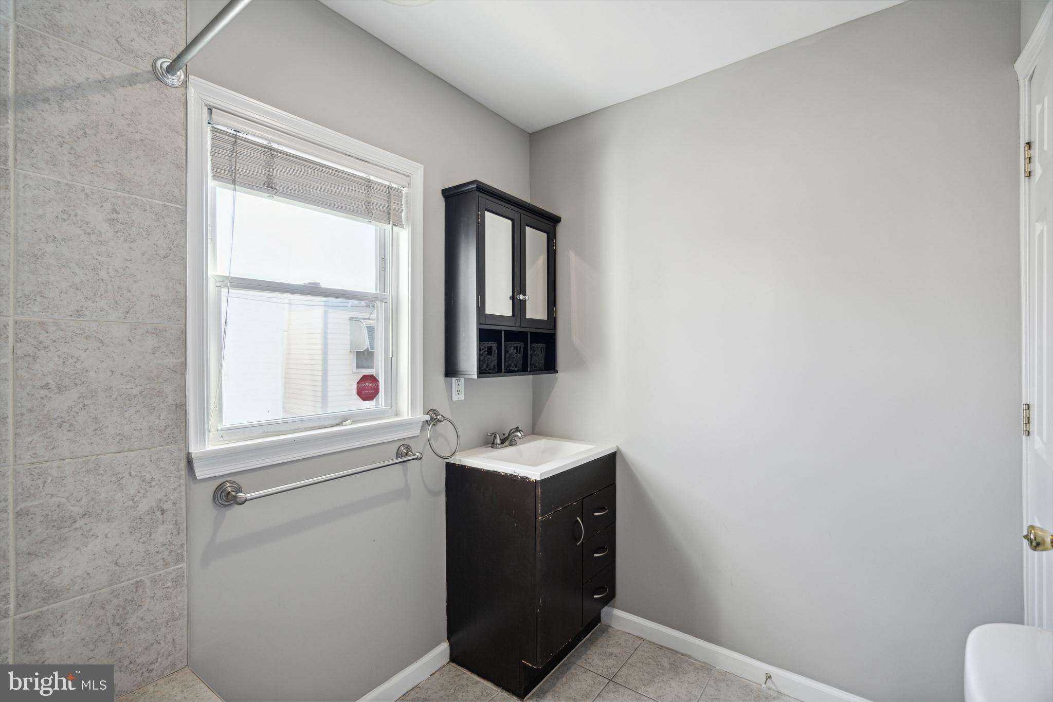 PHILADELPHIA (SOUTH) - Residential Lease