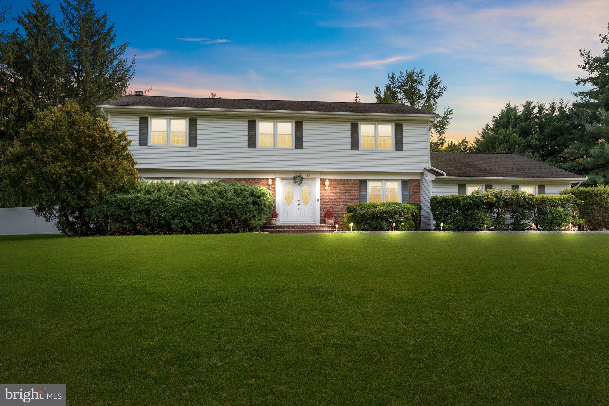 31 WINDSOR DRIVE