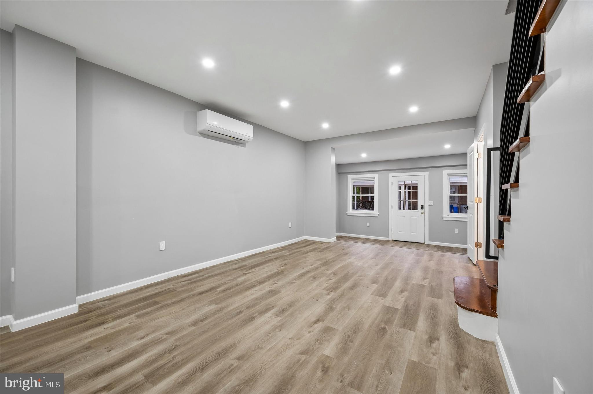 COBBS CREEK - Residential