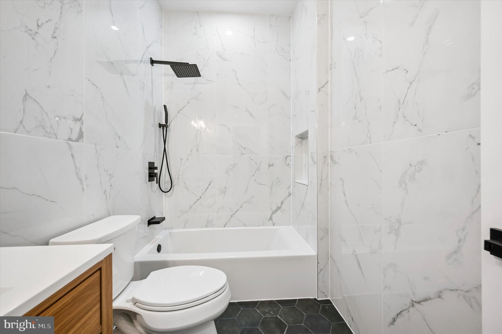 COBBS CREEK - Residential