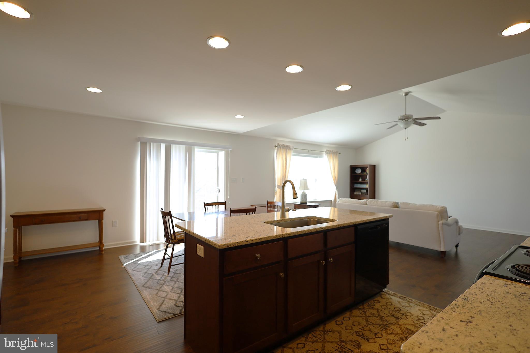 EAGLES VIEW - Residential