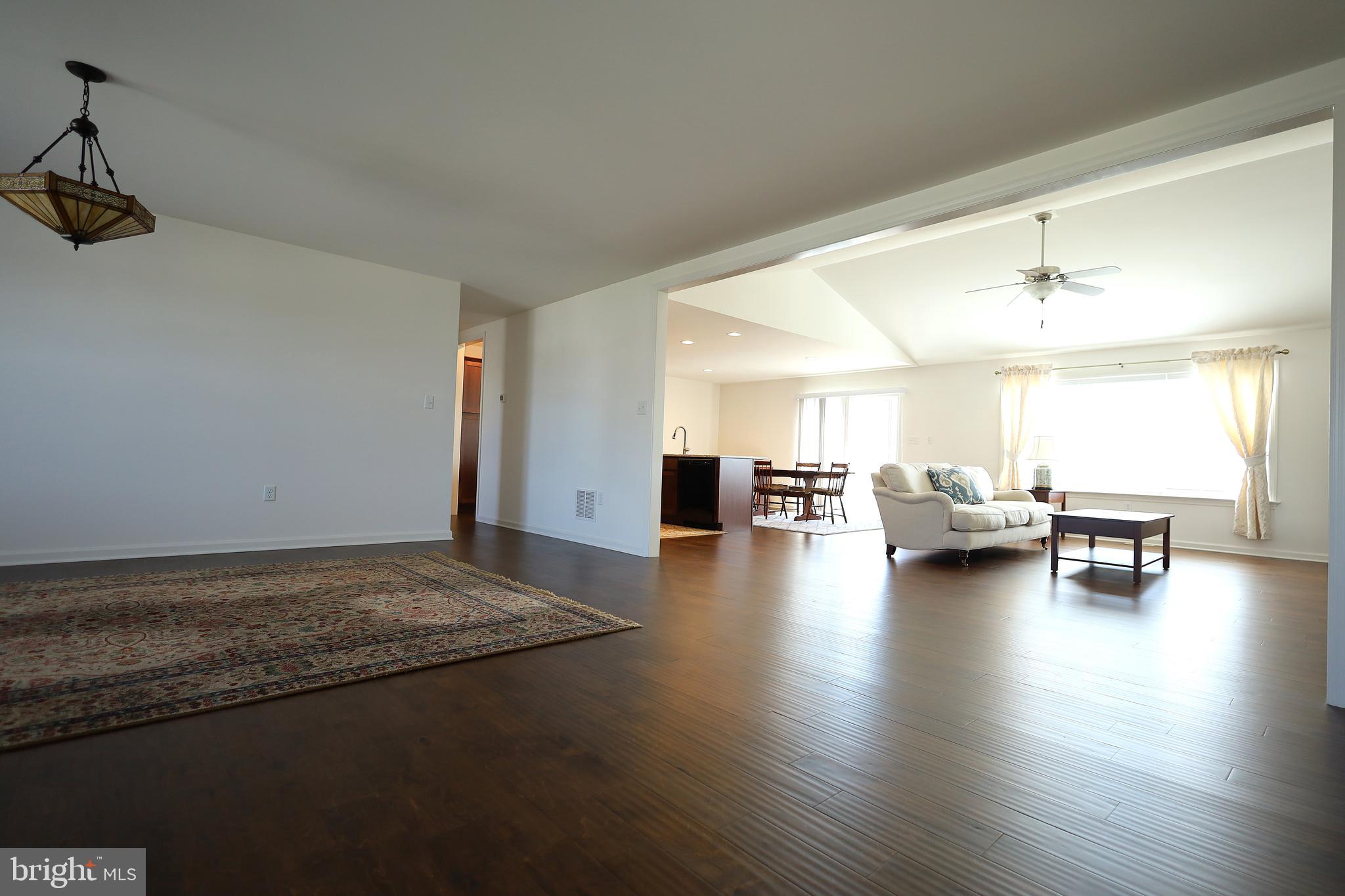 EAGLES VIEW - Residential