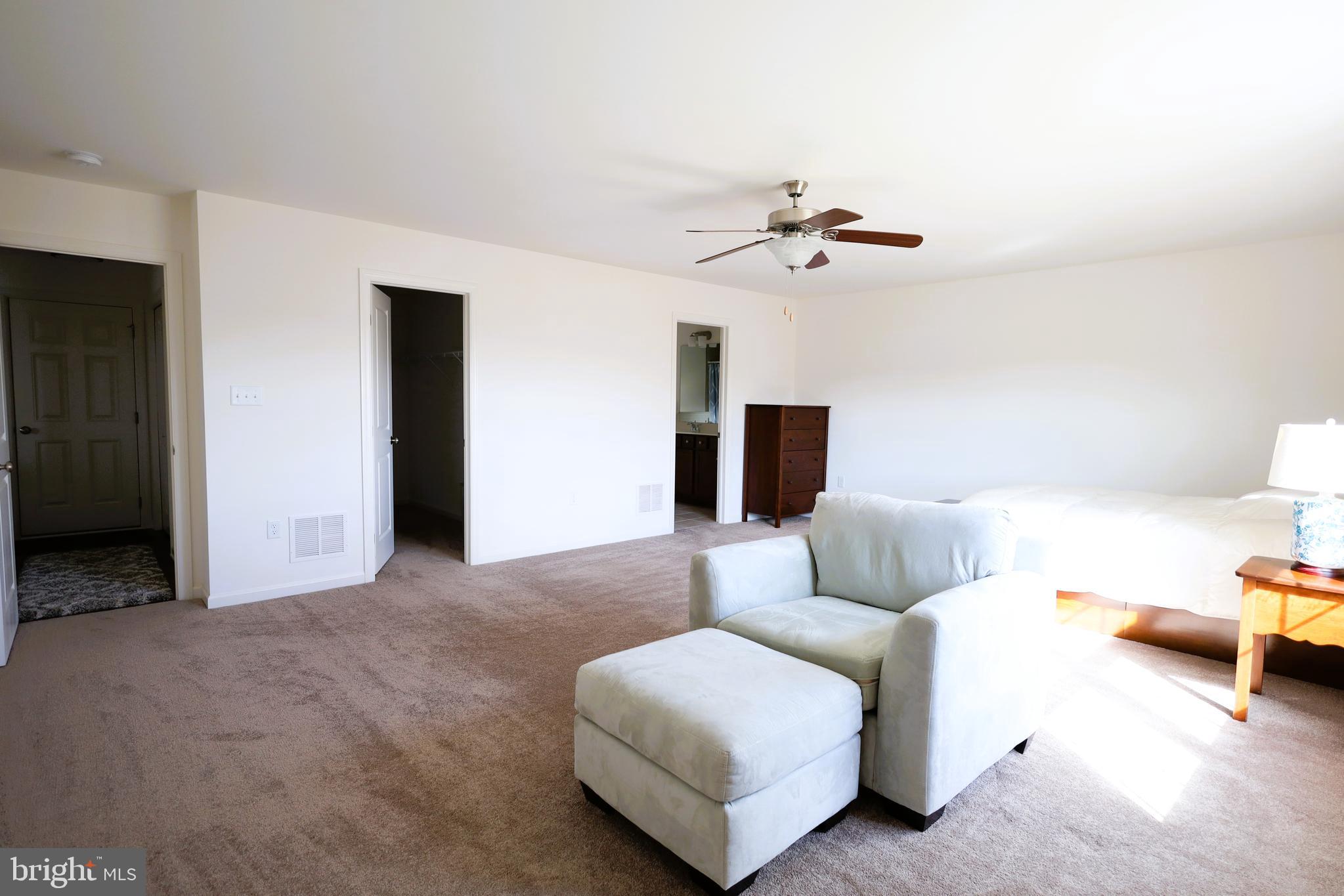 EAGLES VIEW - Residential