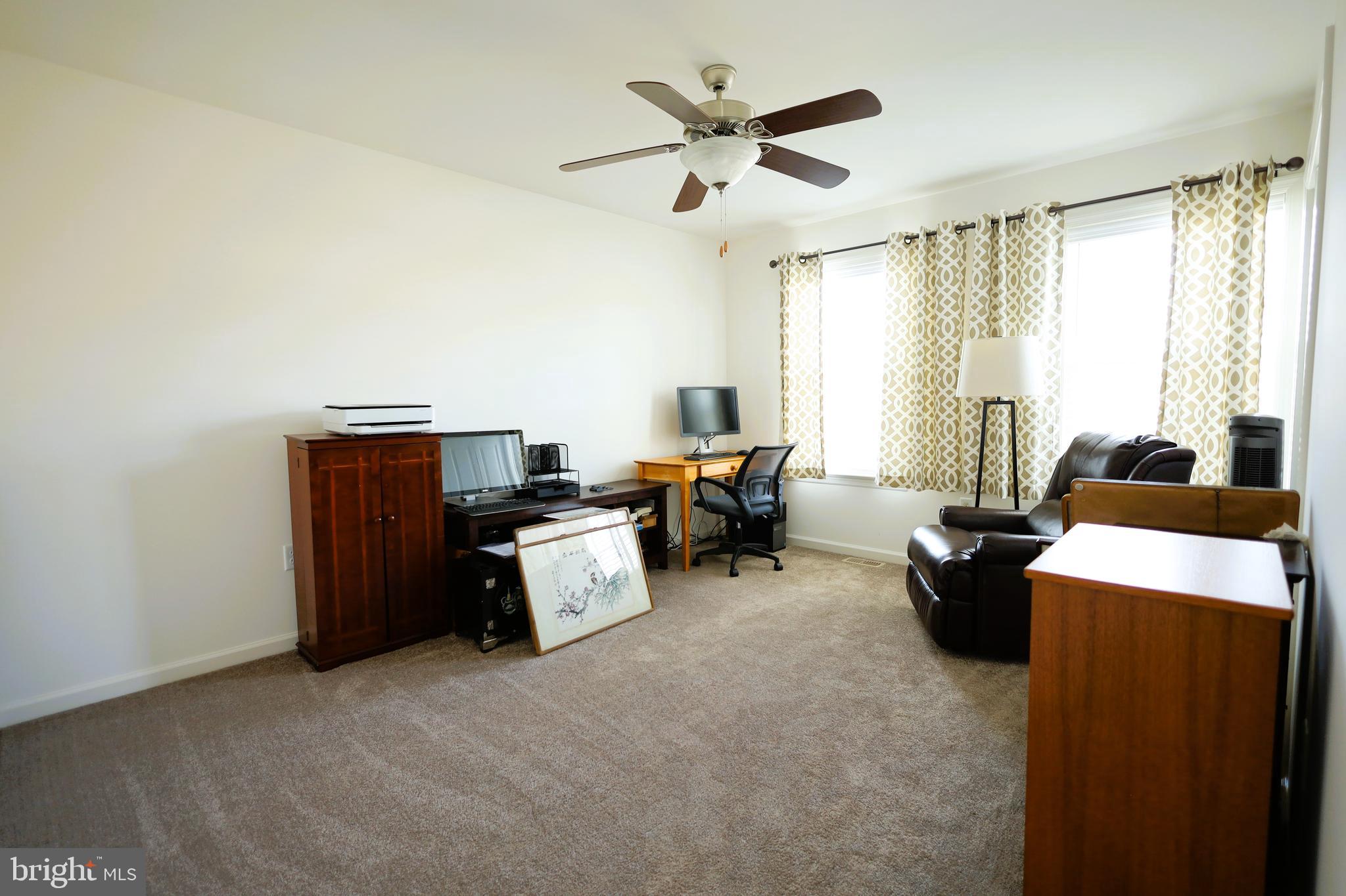 EAGLES VIEW - Residential