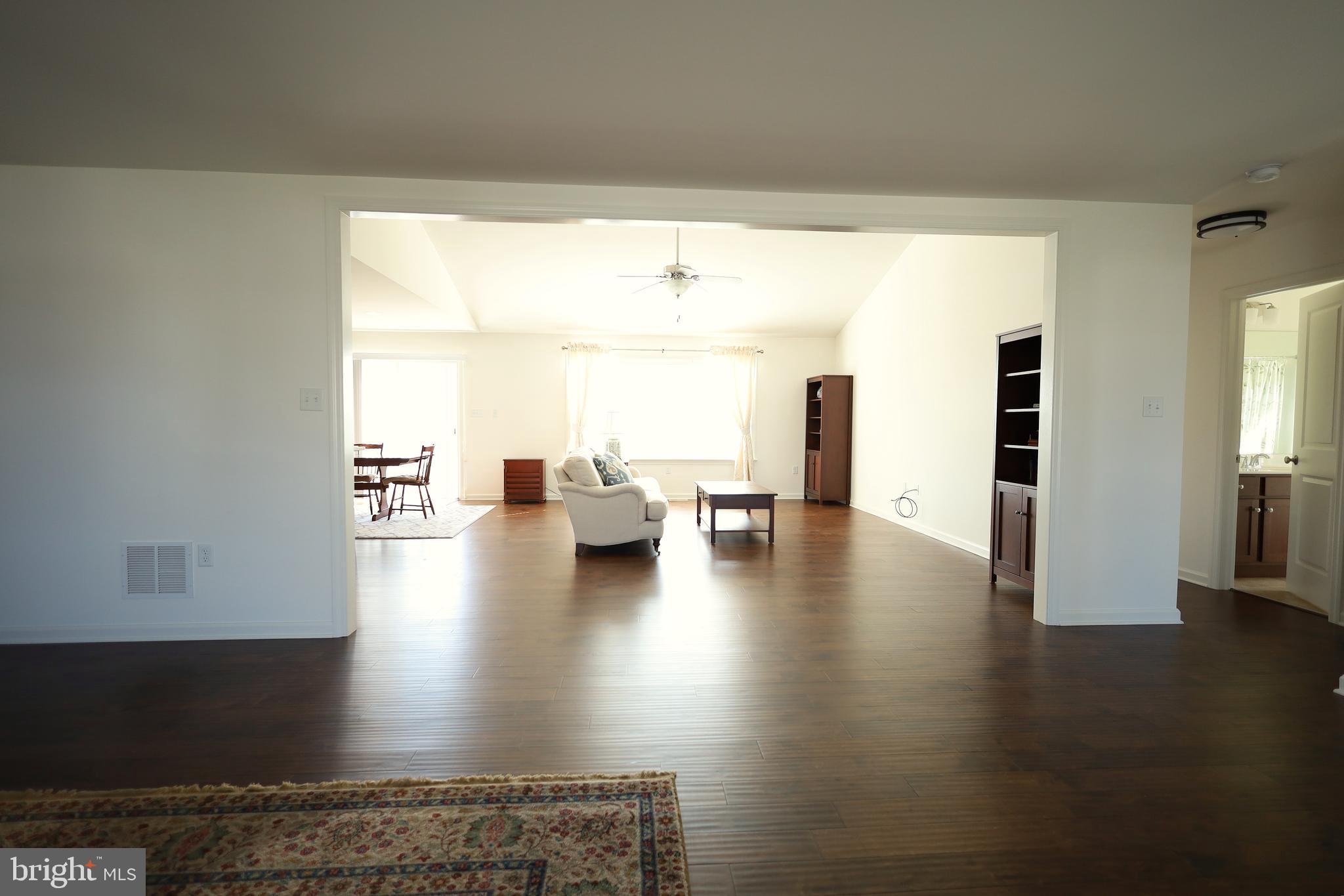 EAGLES VIEW - Residential