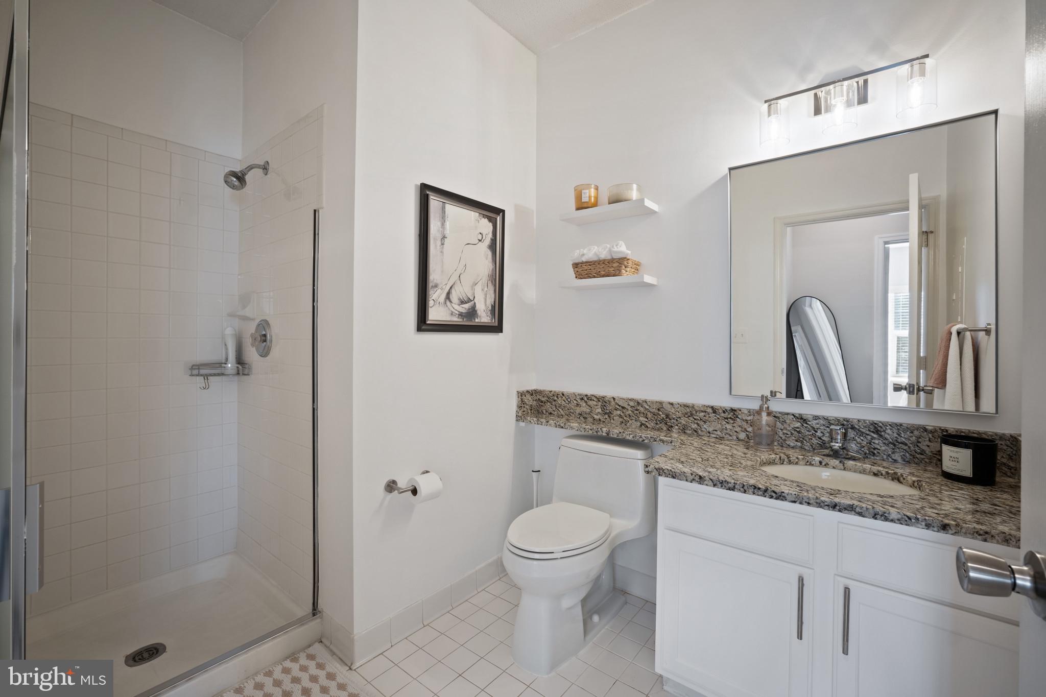 EDGEWATER AT TOWN CENTER - Residential