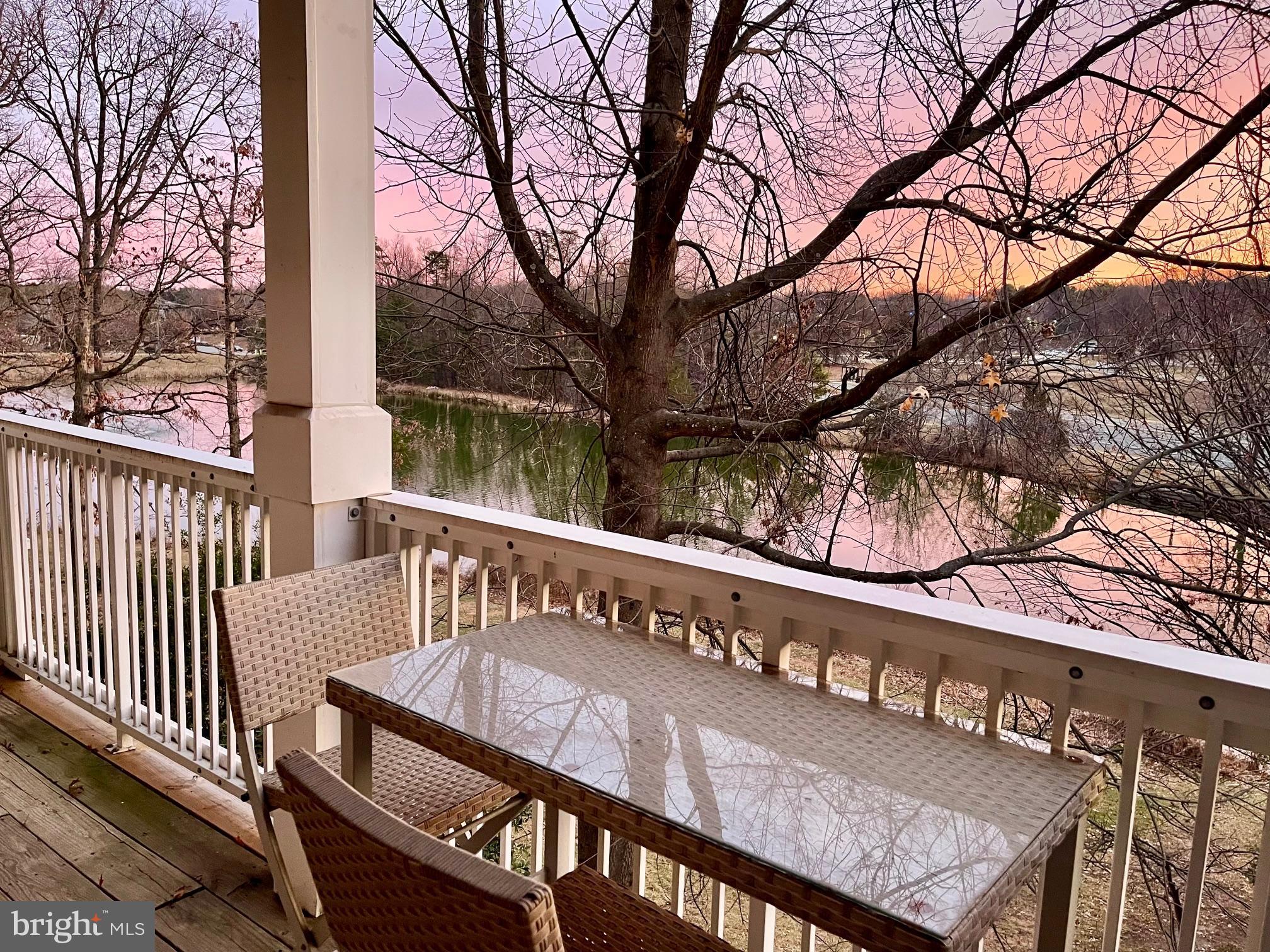 1724 LAKE SHORE CREST DRIVE 25