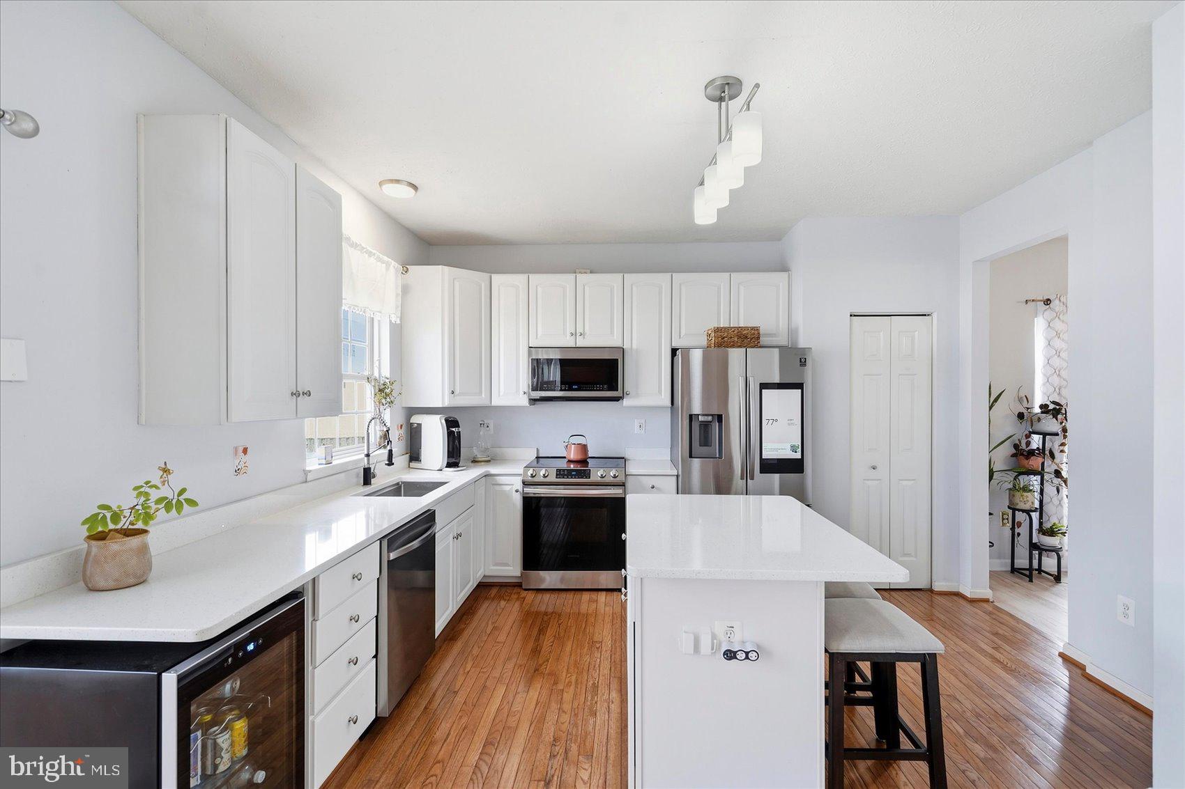 2922 SIWANOY DRIVE