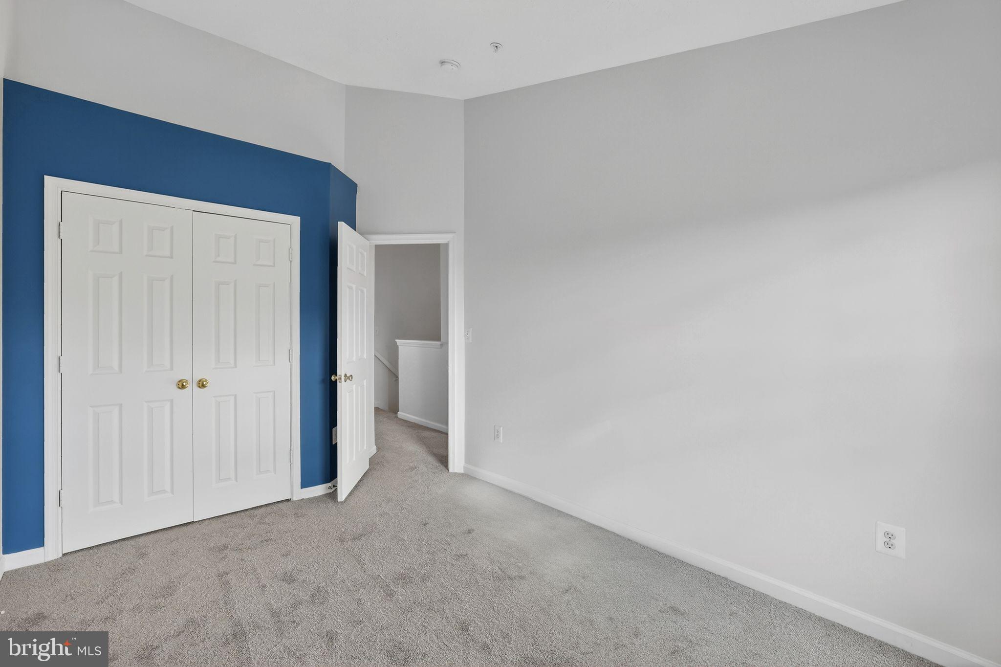 EATON SQUARE - Residential Lease