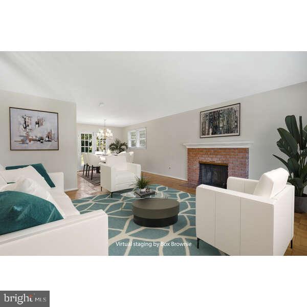 CRESTWOOD MANOR - Residential