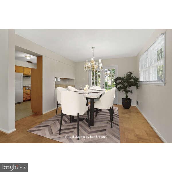 CRESTWOOD MANOR - Residential