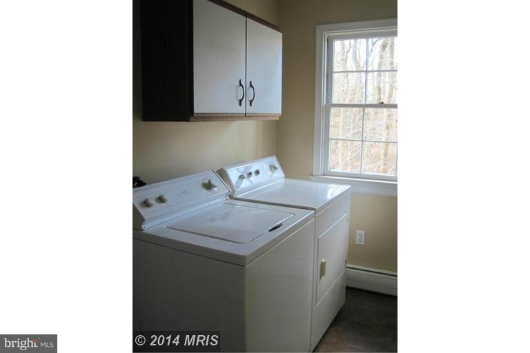 GRAHAM PARK SHORES - Residential Lease