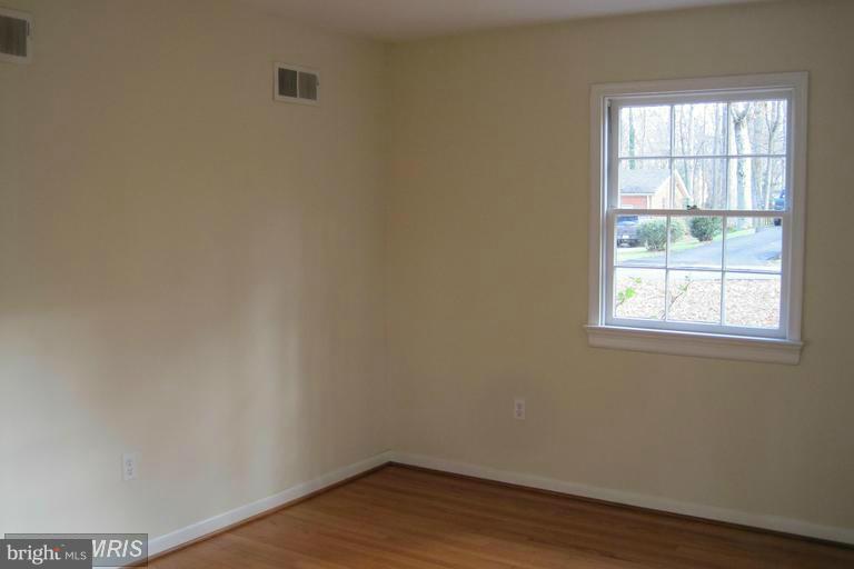 GRAHAM PARK SHORES - Residential Lease