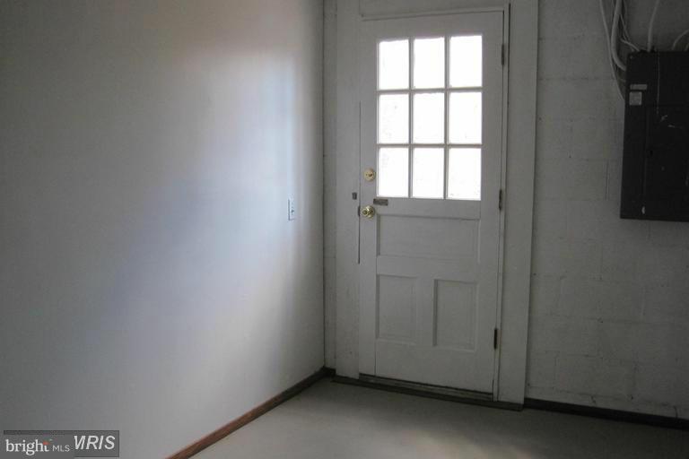 GRAHAM PARK SHORES - Residential Lease