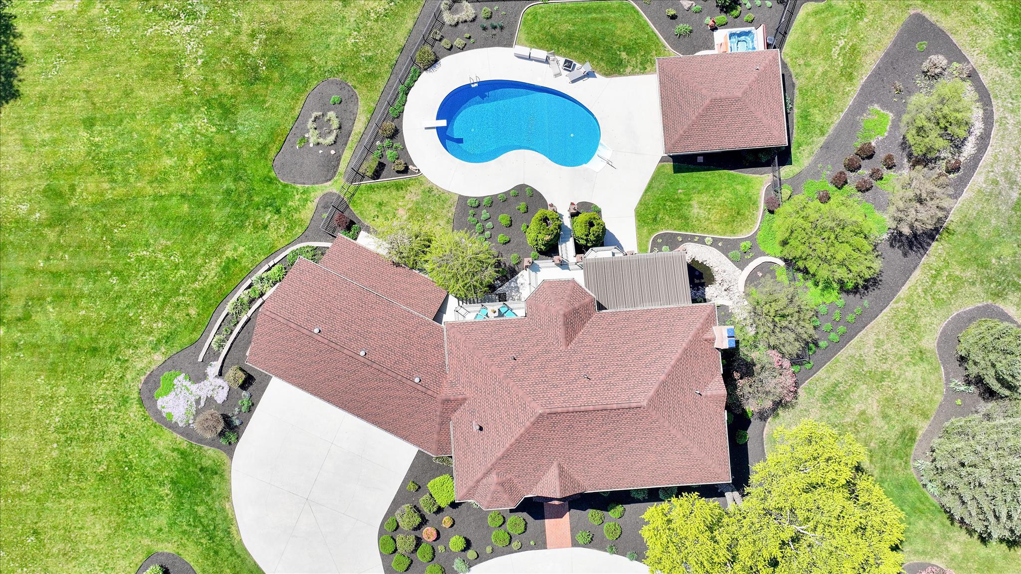 111 MOUNTAIN VIEW DRIVE