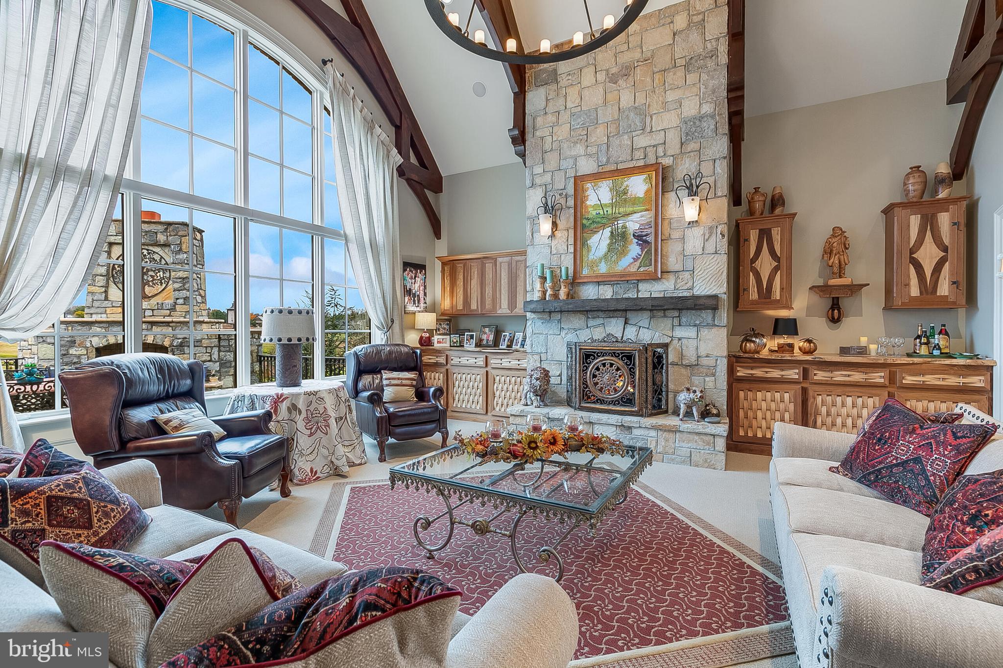 CREIGHTON FARMS - Residential