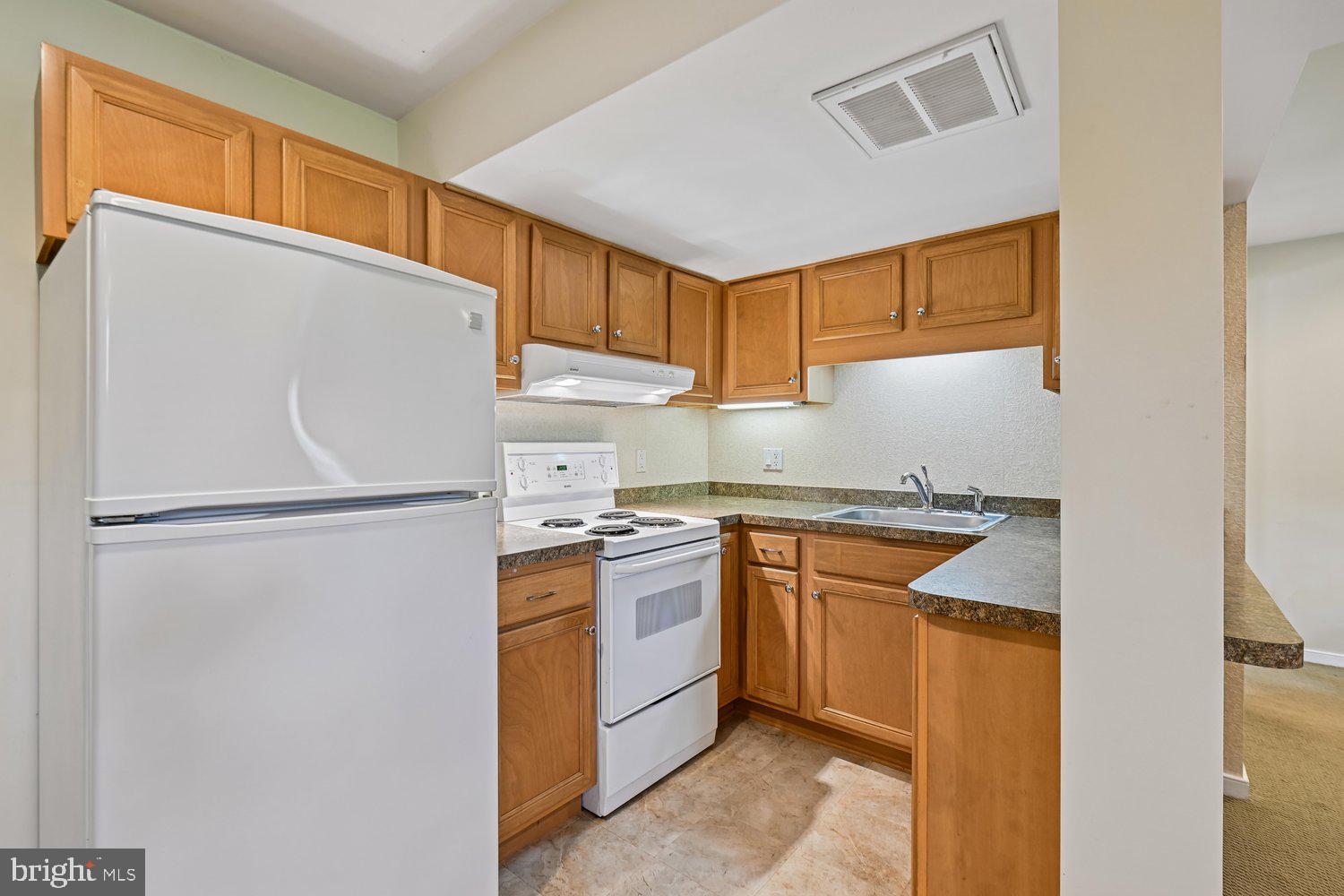 CALVERTON - Residential