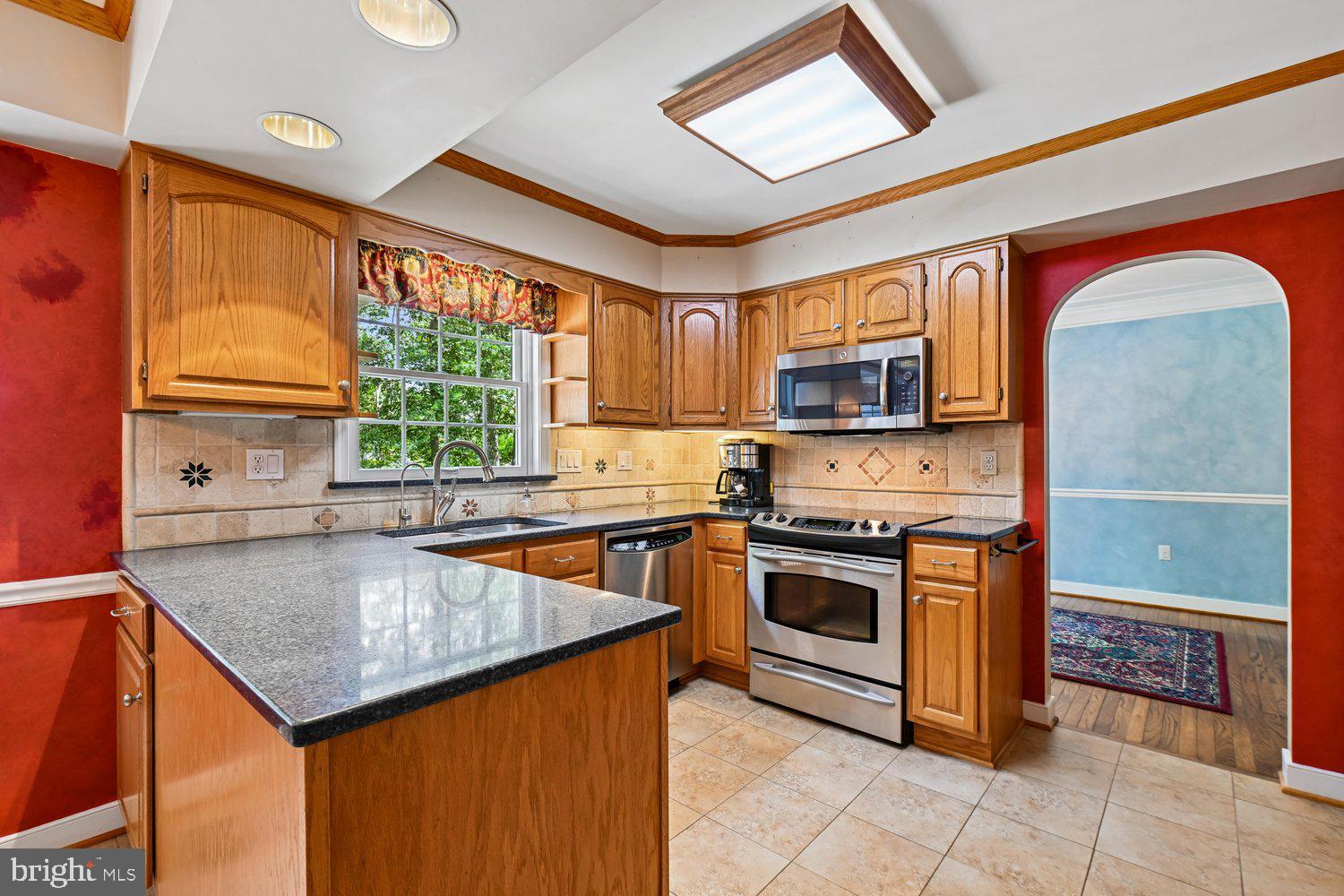 CALVERTON - Residential