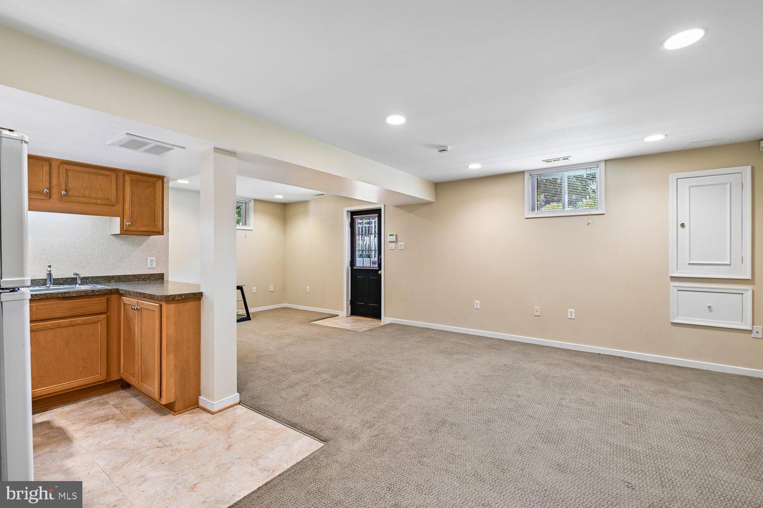 CALVERTON - Residential