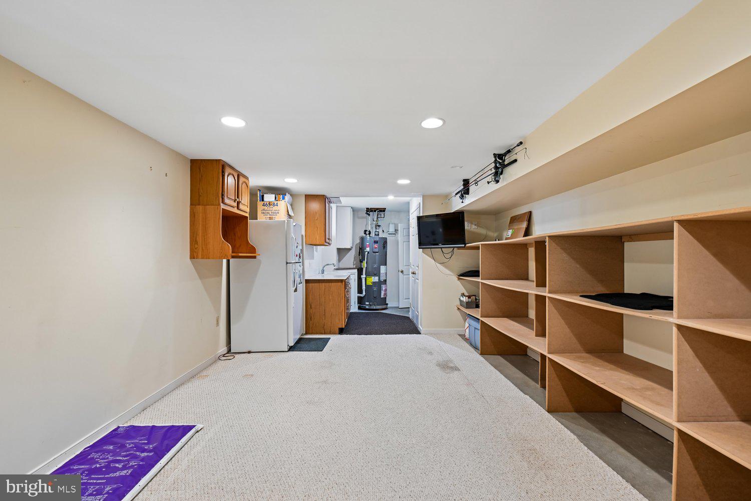 CALVERTON - Residential