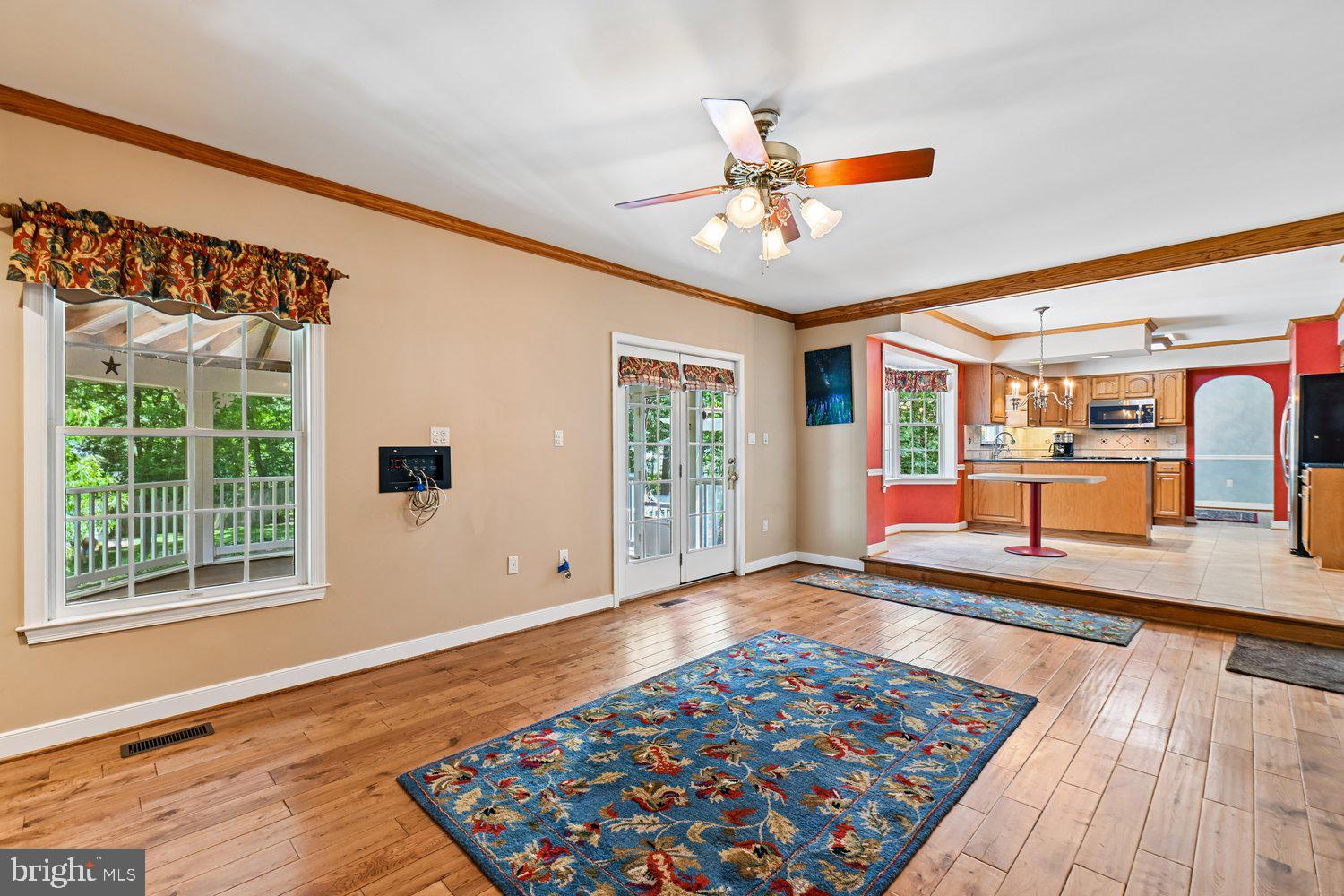 CALVERTON - Residential