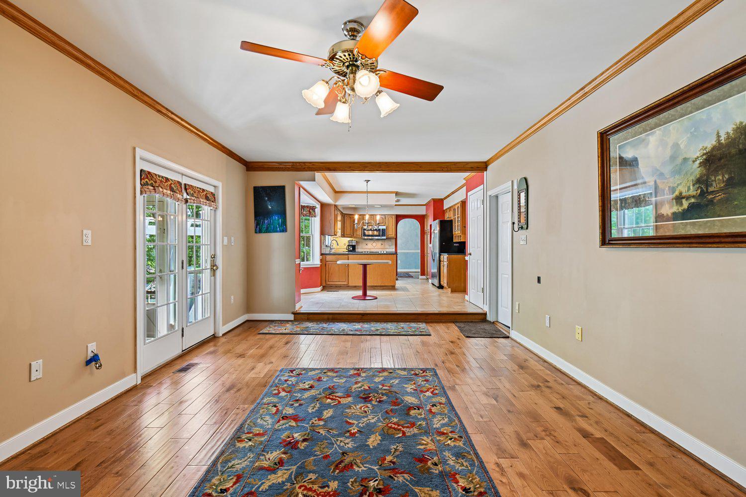 CALVERTON - Residential