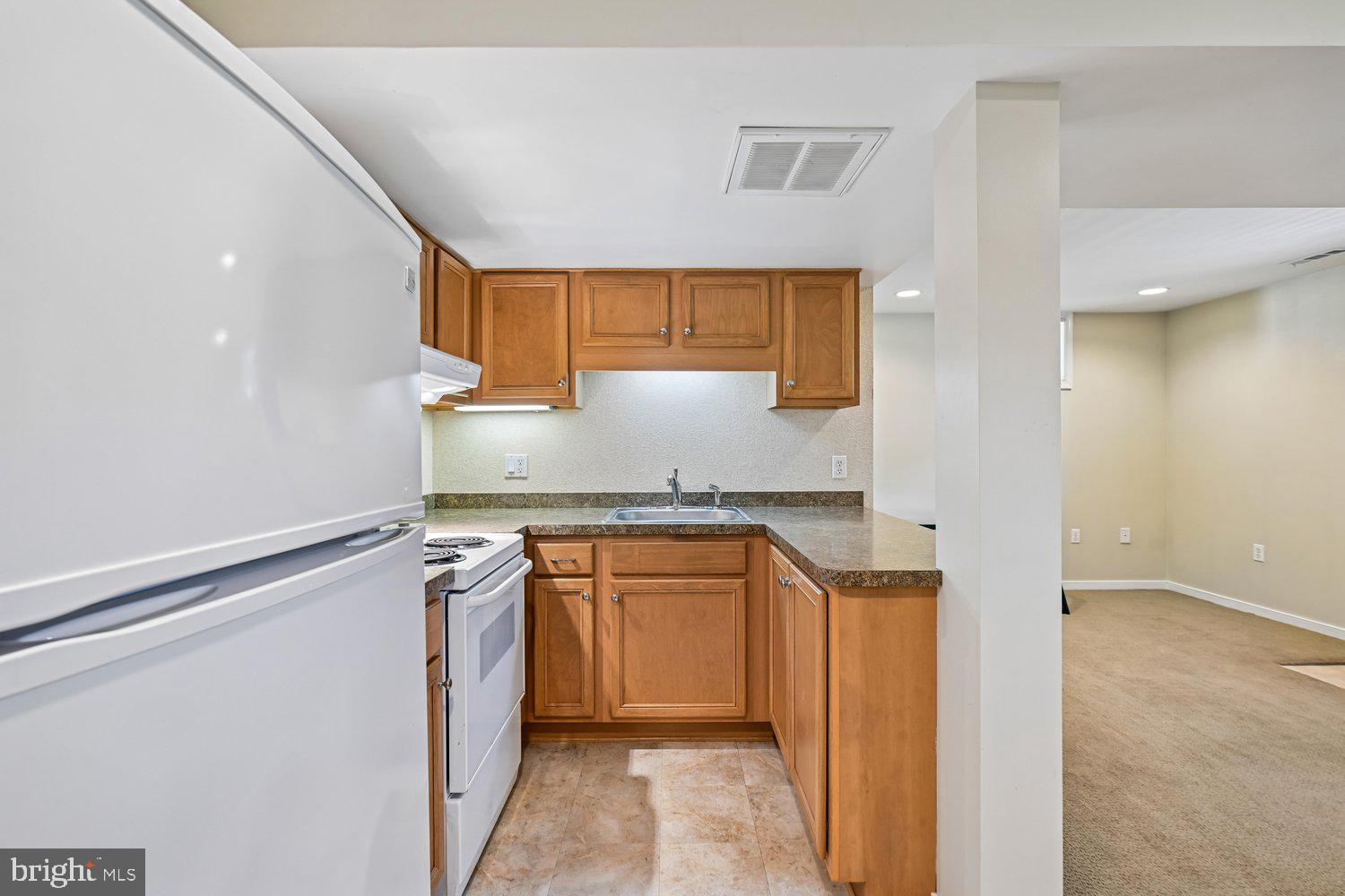 CALVERTON - Residential