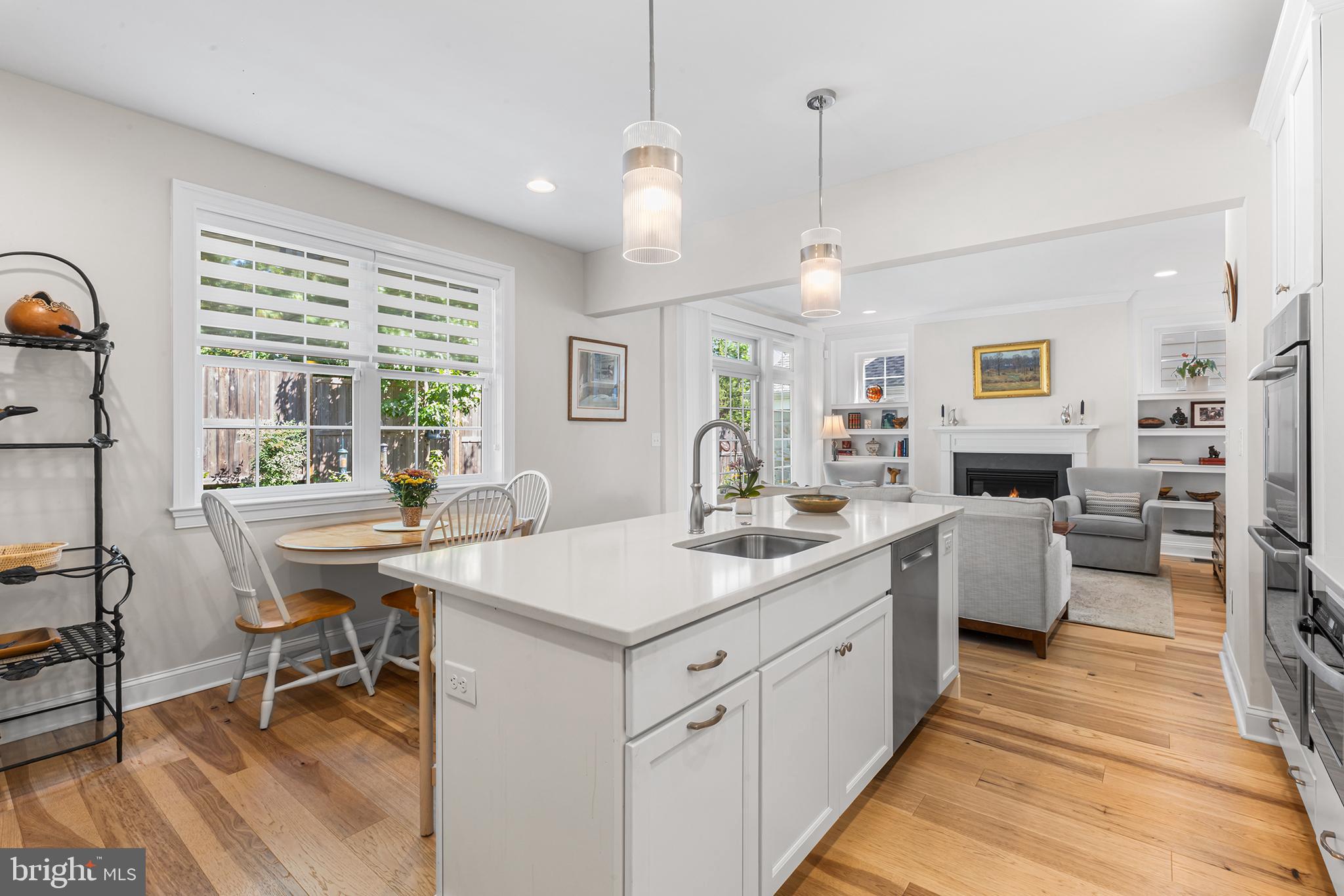 BERWYN VILLAGE - Residential