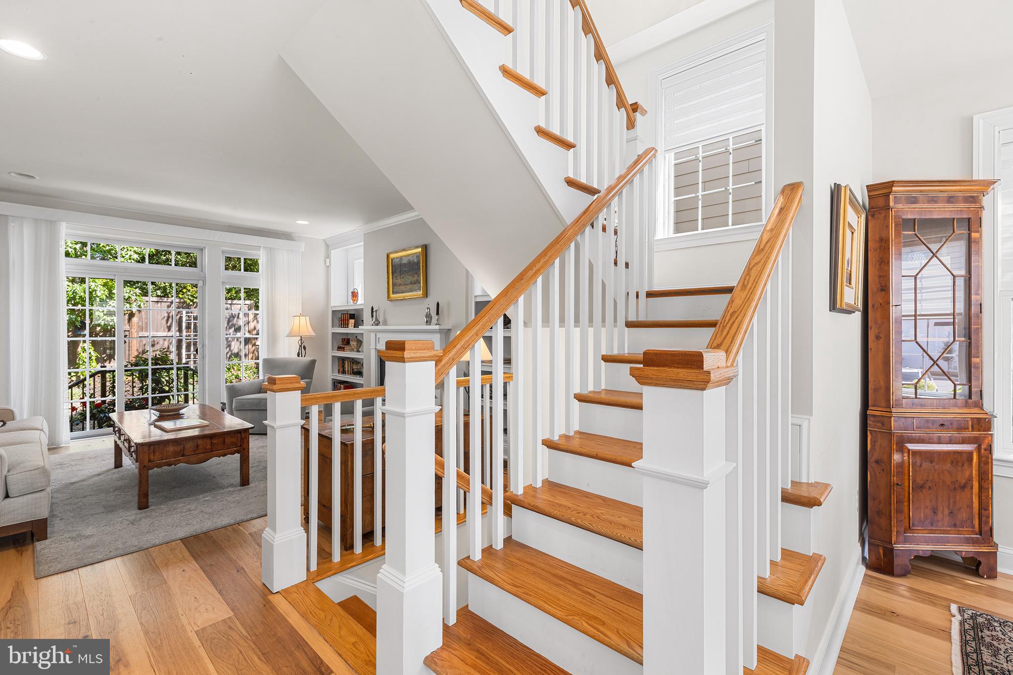 BERWYN VILLAGE - Residential