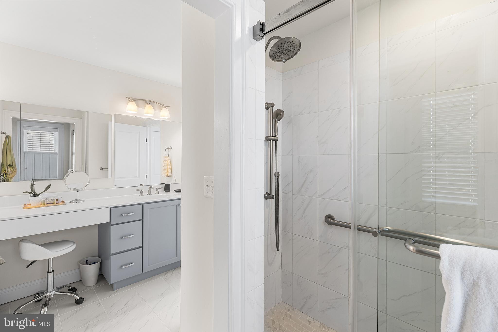 BERWYN VILLAGE - Residential