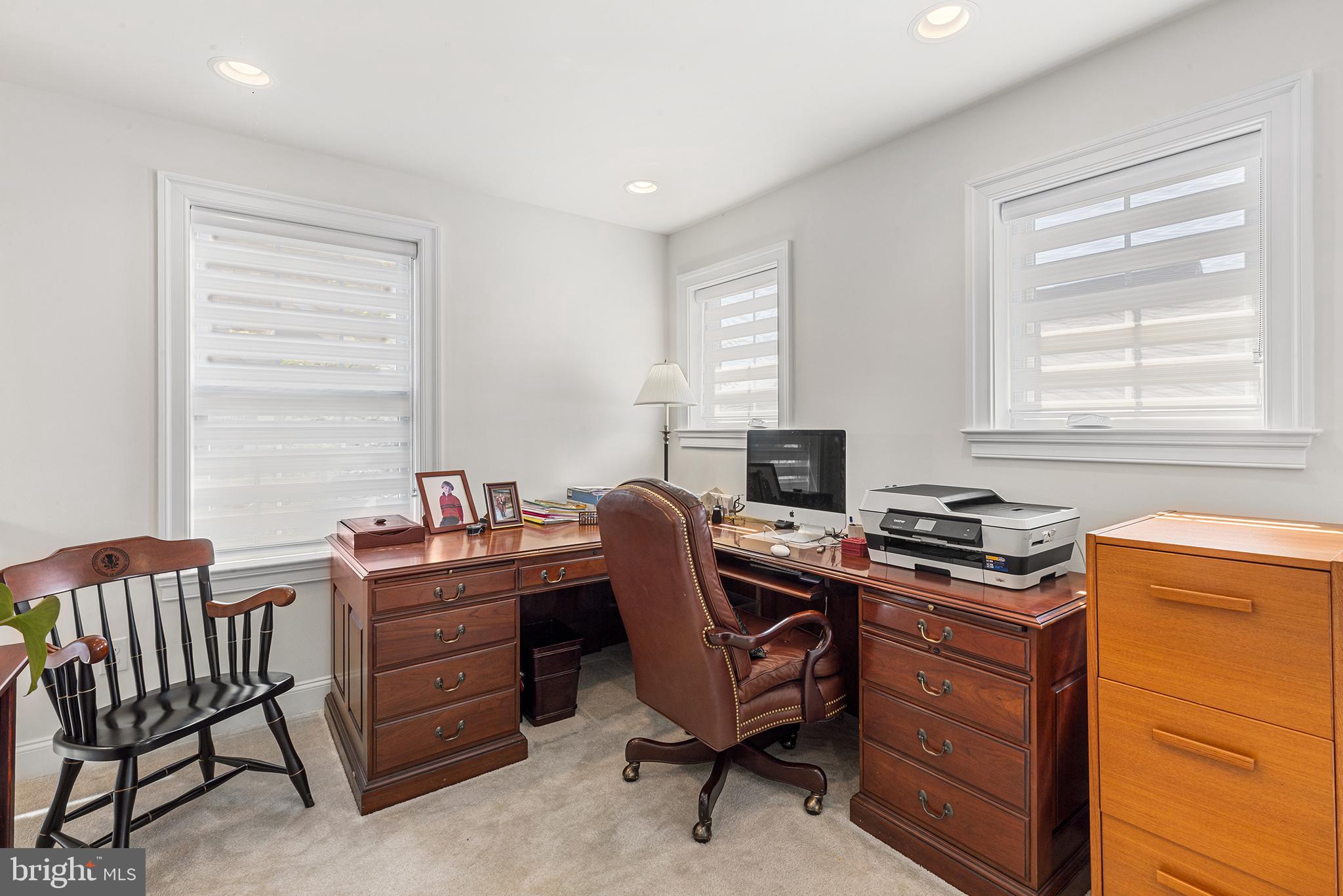 BERWYN VILLAGE - Residential