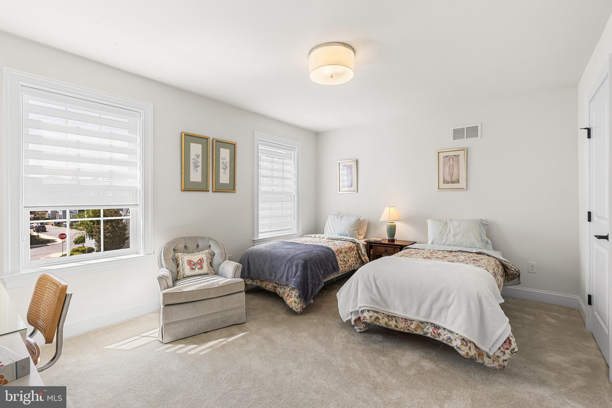 BERWYN VILLAGE - Residential