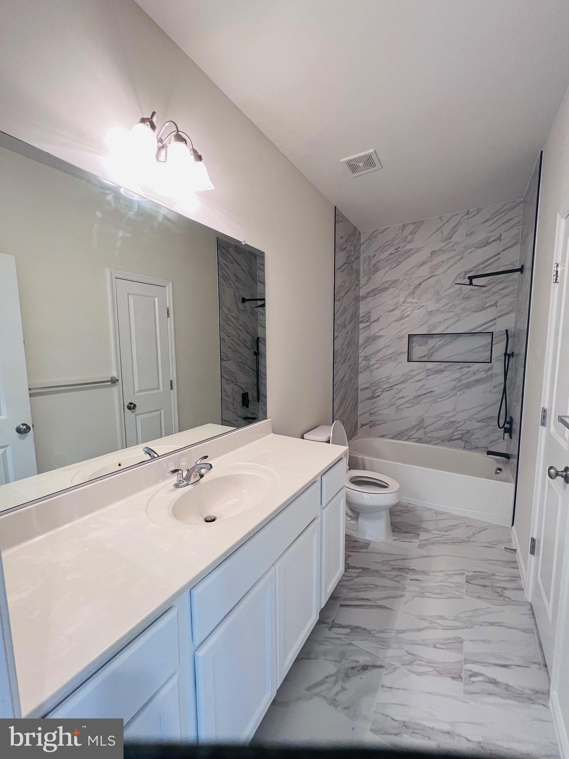 EMBREY MILL - Residential Lease