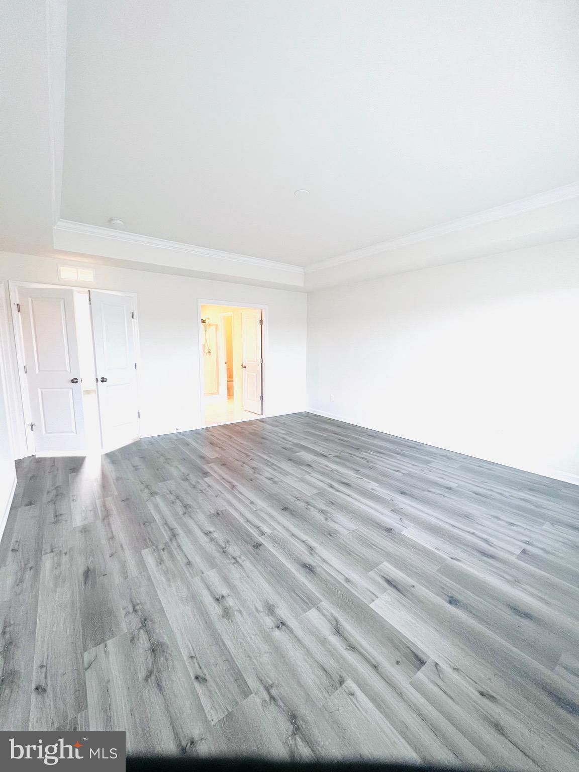 EMBREY MILL - Residential Lease