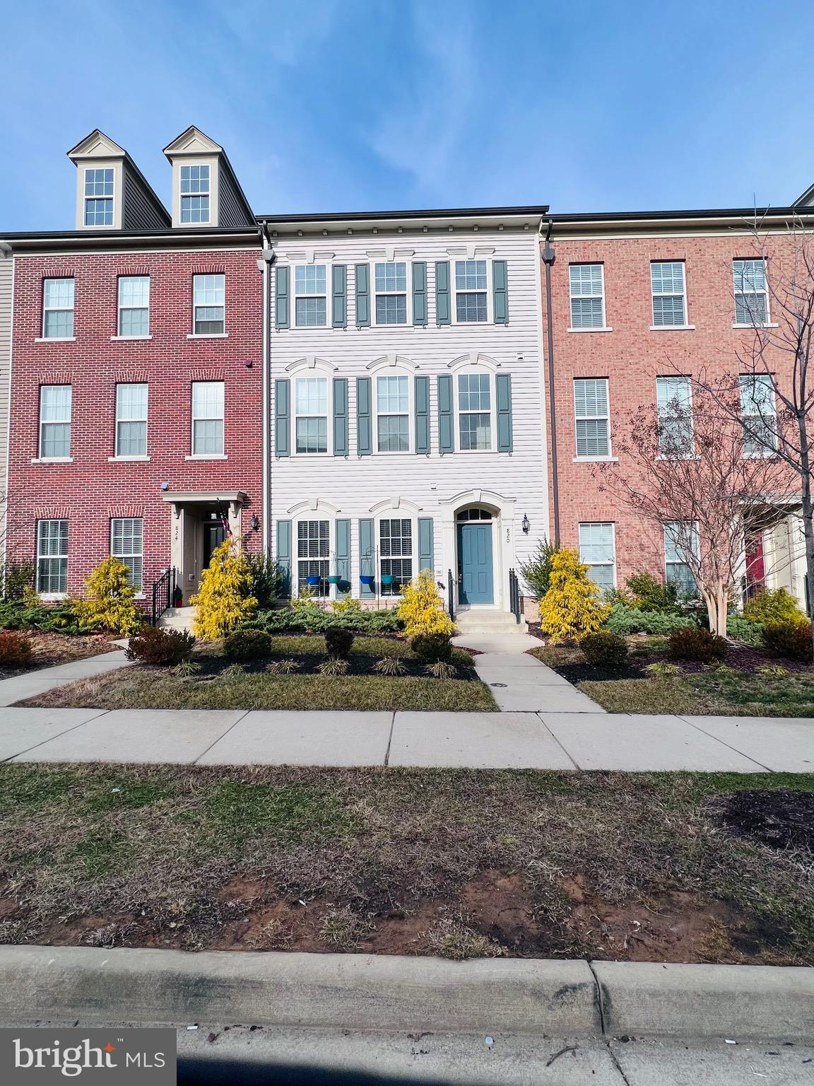 EMBREY MILL - Residential Lease