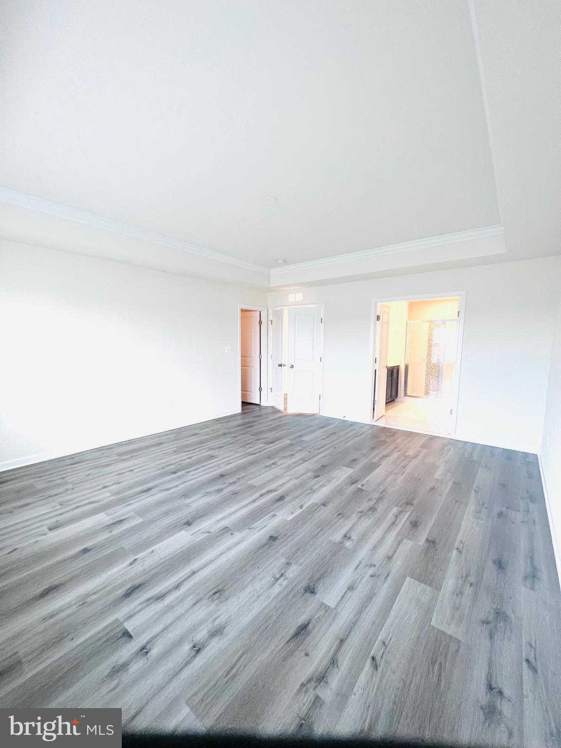 EMBREY MILL - Residential Lease