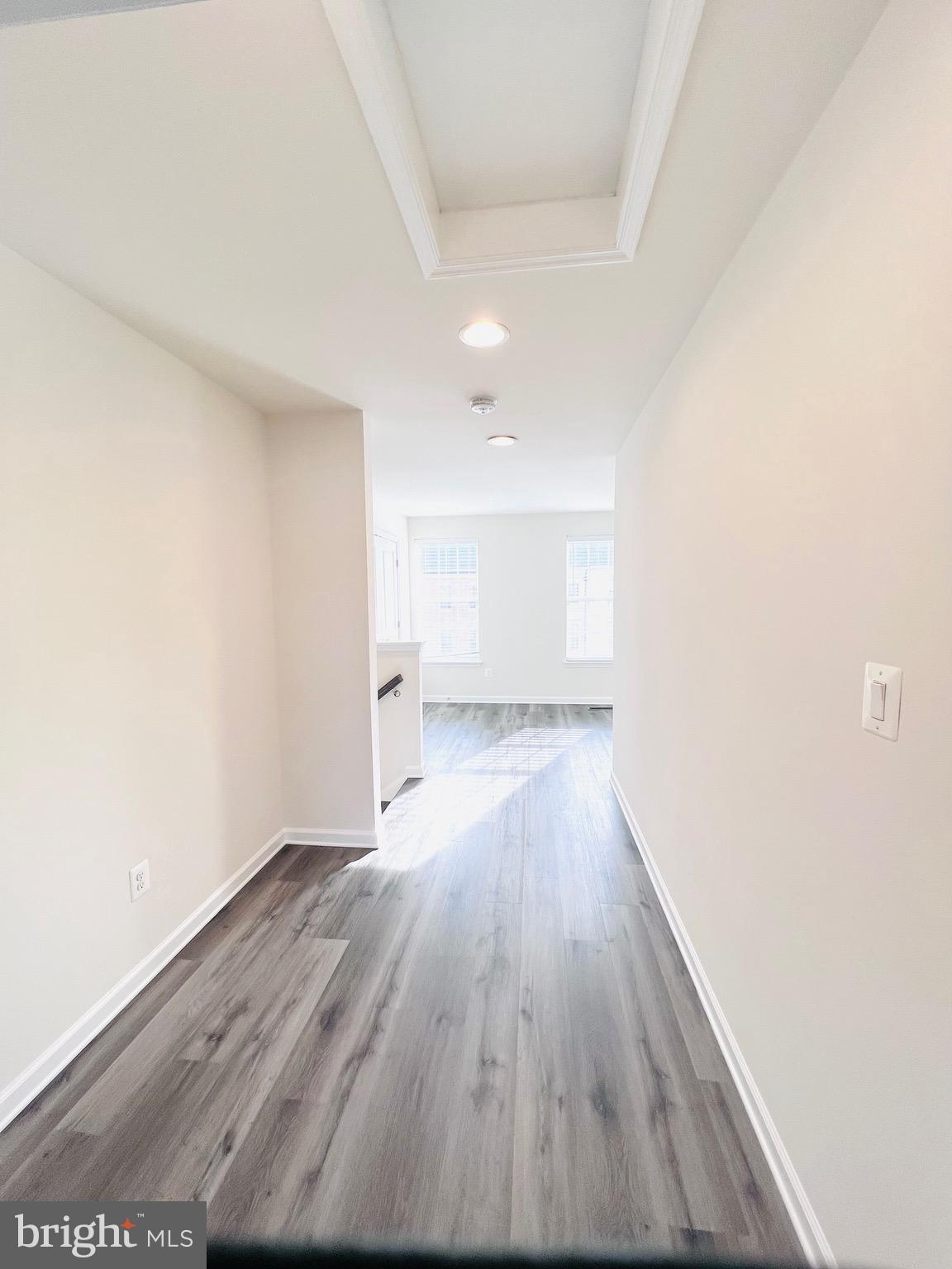 EMBREY MILL - Residential Lease