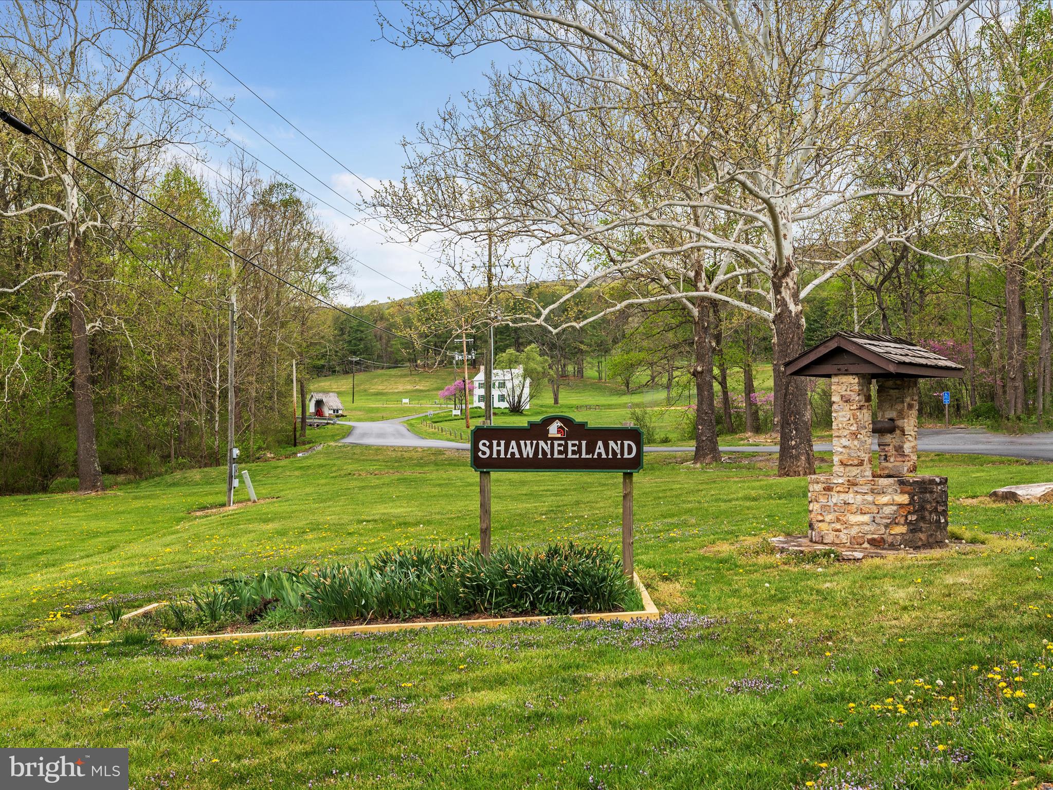 SHAWNEELAND - Residential