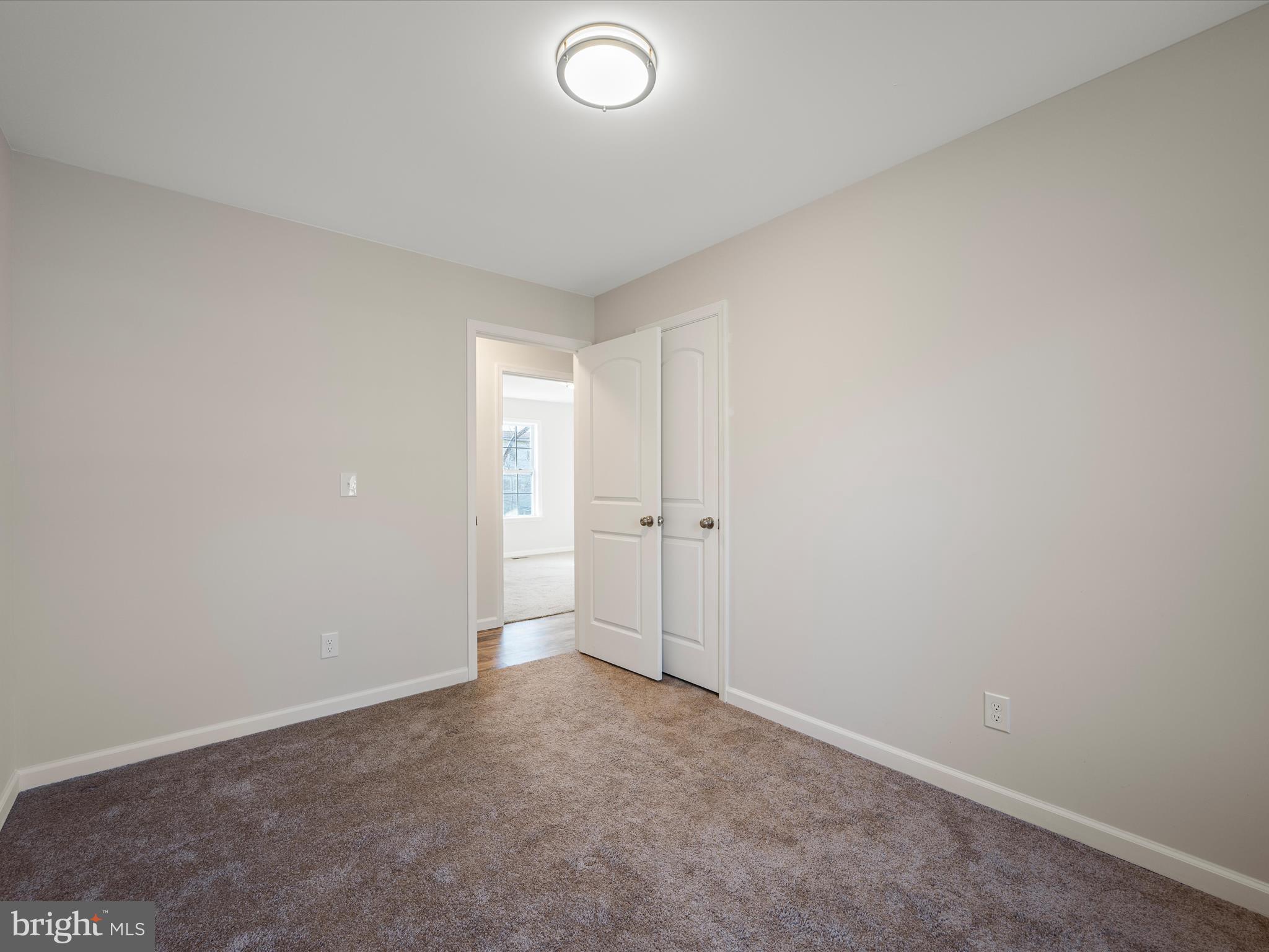 SHAWNEELAND - Residential