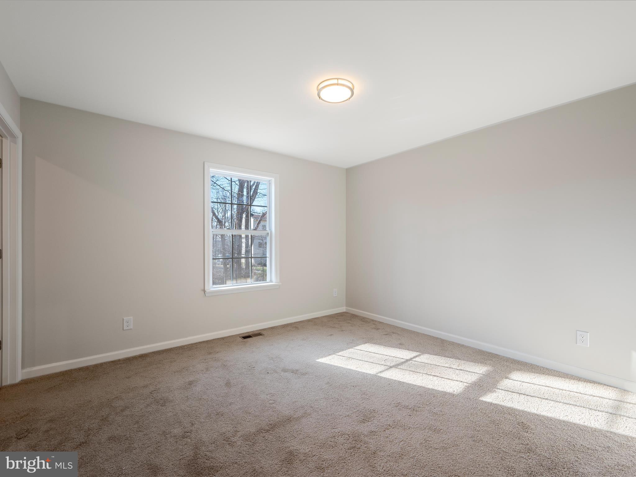 SHAWNEELAND - Residential